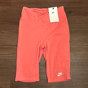 Nike high rise girls short